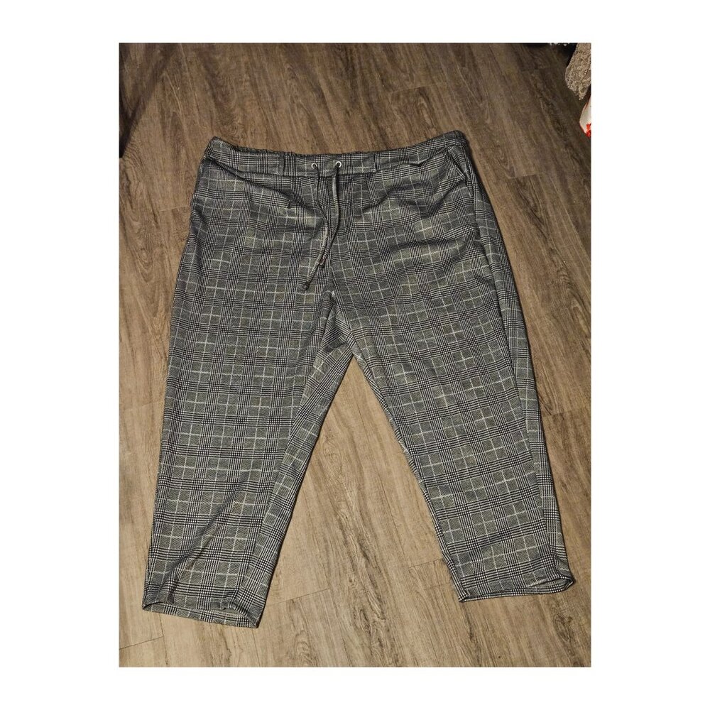 Janina Women Trousers Black & White Plaid EUR 56